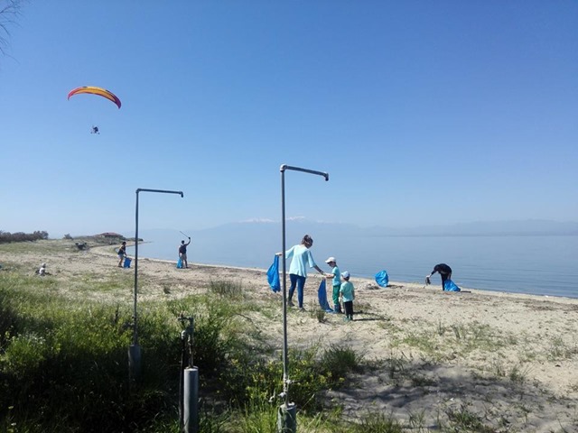 aggeloxori_katharismos_akton_20180422_01